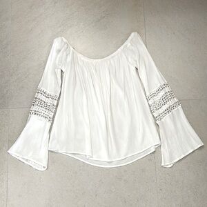 OFF SHOULDER WHITE TOP